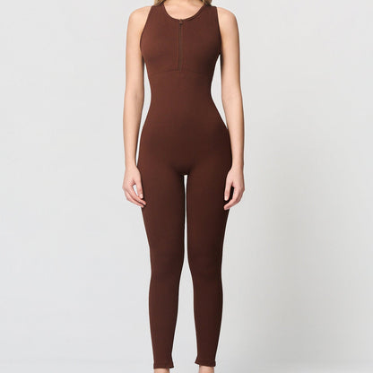 Shaping jumpsuit with zipper