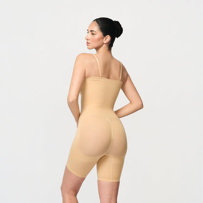 Seamless shaping body with lift and support