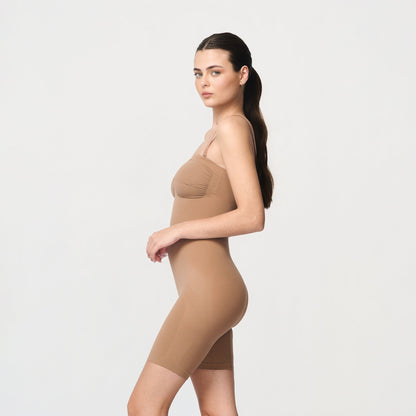 Seamless shaping body with lift and support