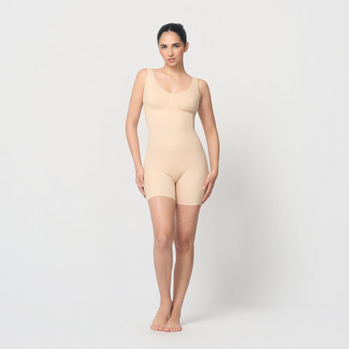 Shaping shorts with removable padding