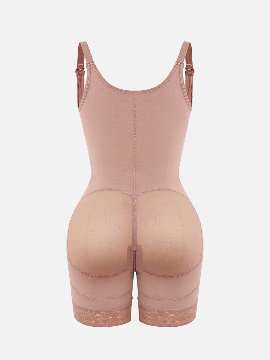 Shaping body with lace trim