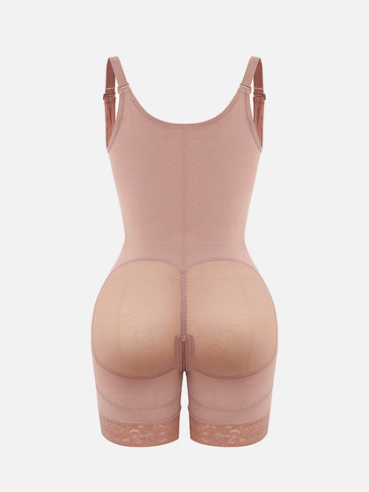 Shaping body with lace trim