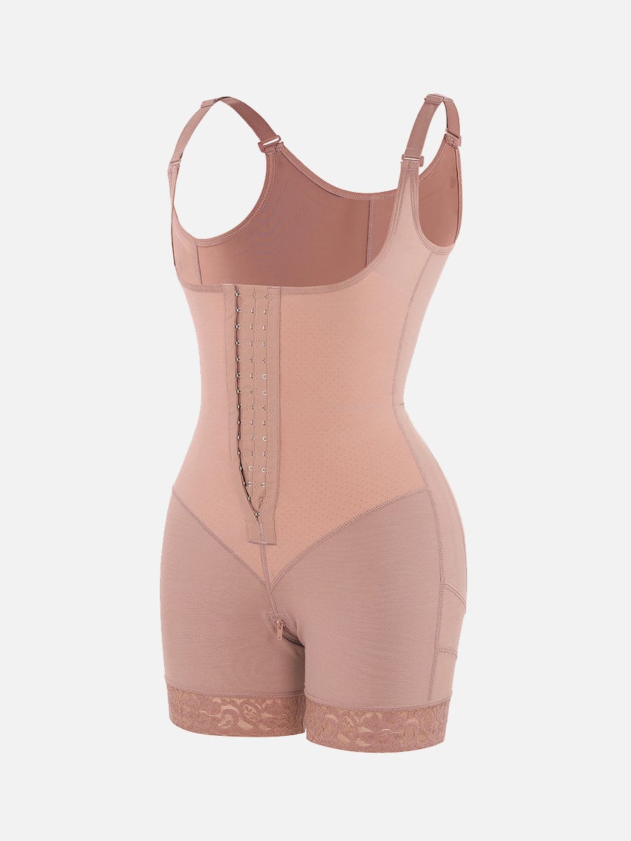 Shaping body with lace trim