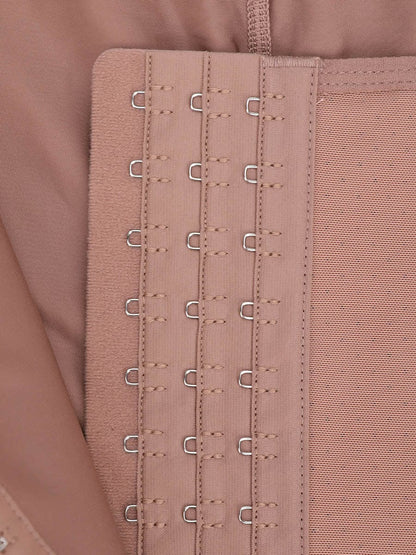 Shaping body with lace trim