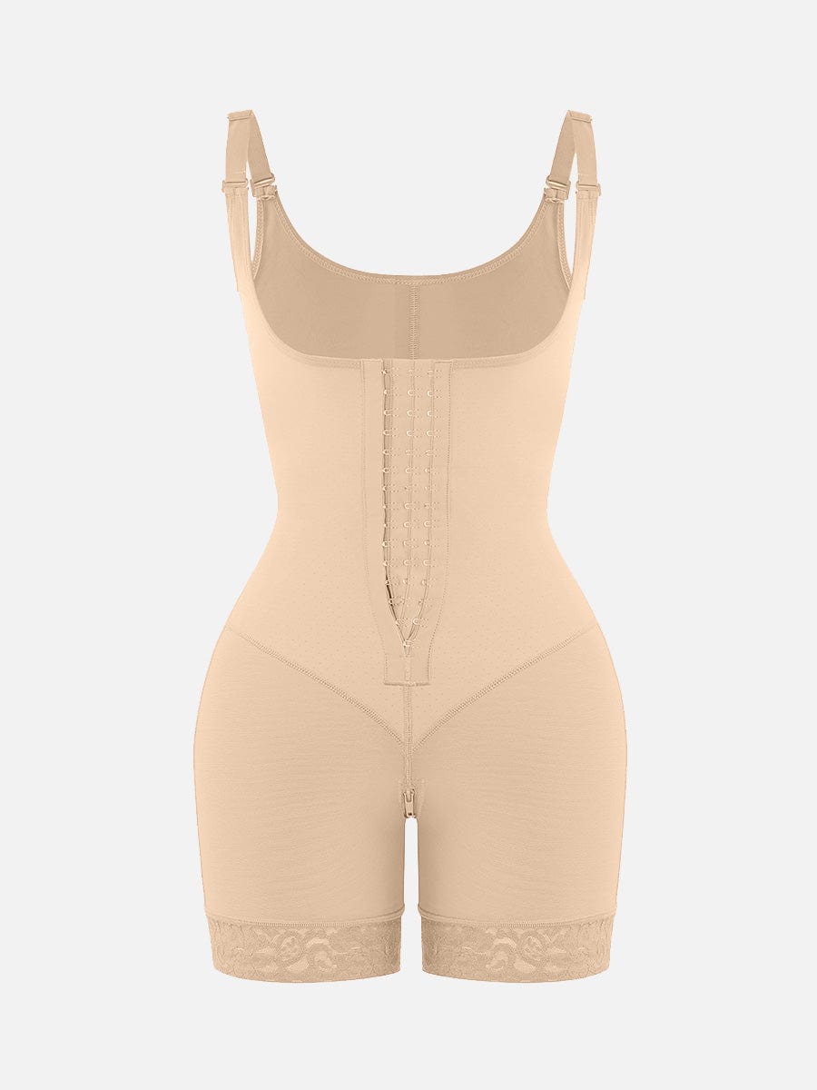 Shaping body with lace trim