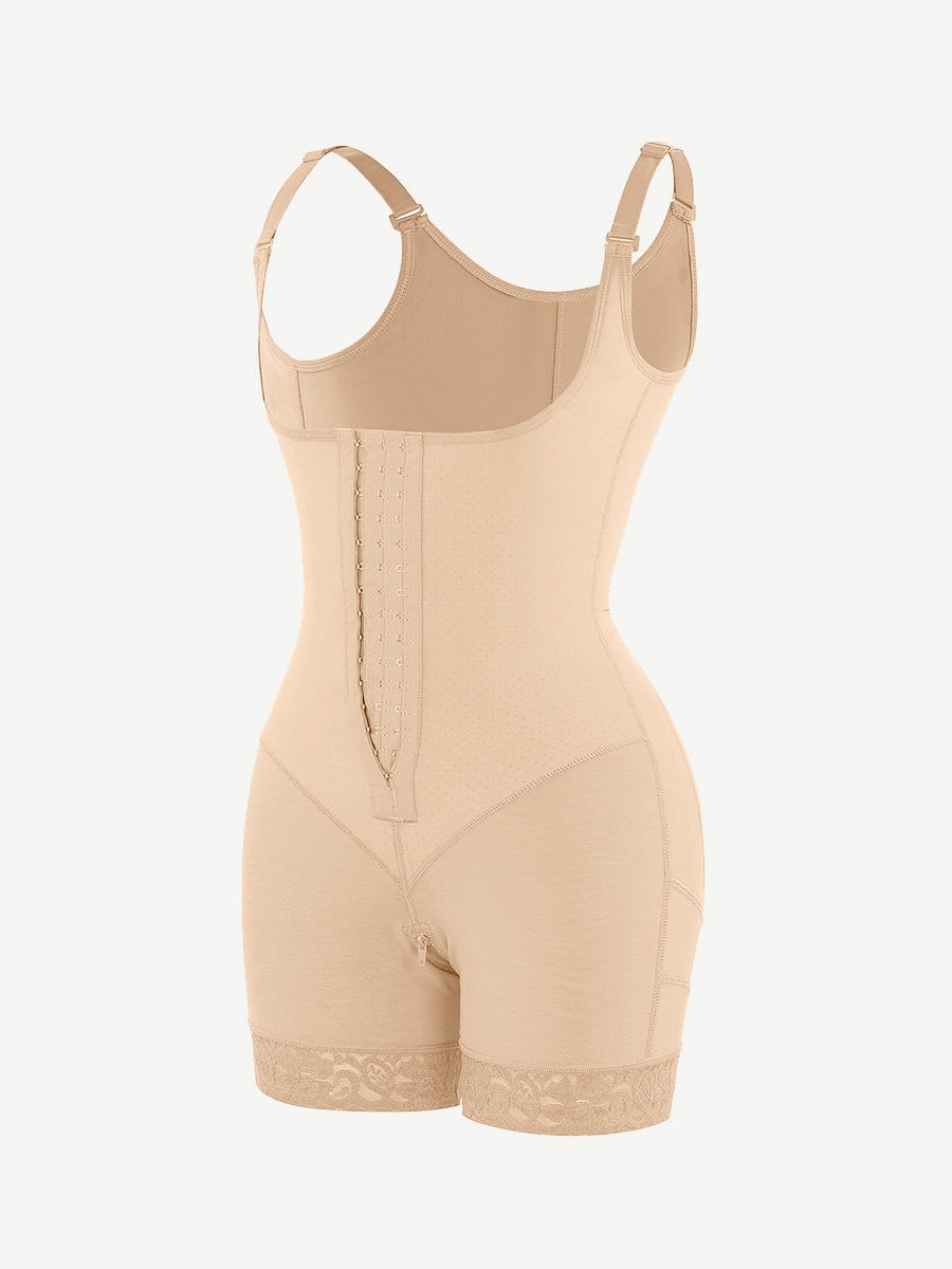 Shaping body with lace trim