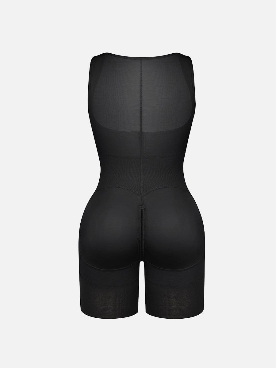 Shaping body with zipper