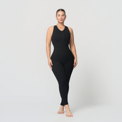Shaping jumpsuit with zipper