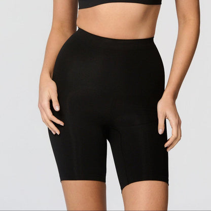 Shaping shorts with light support