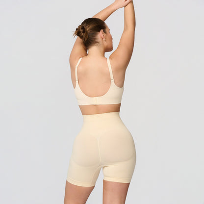 Shaping shorts with light support