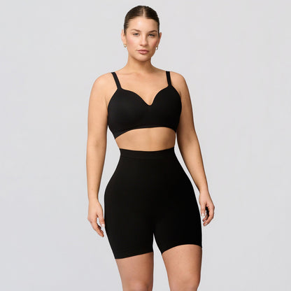 Seamless shaping shorts