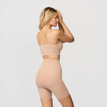 Seamless shaping shorts