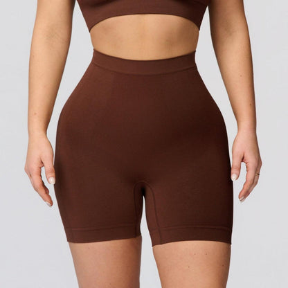 Seamless shaping shorts